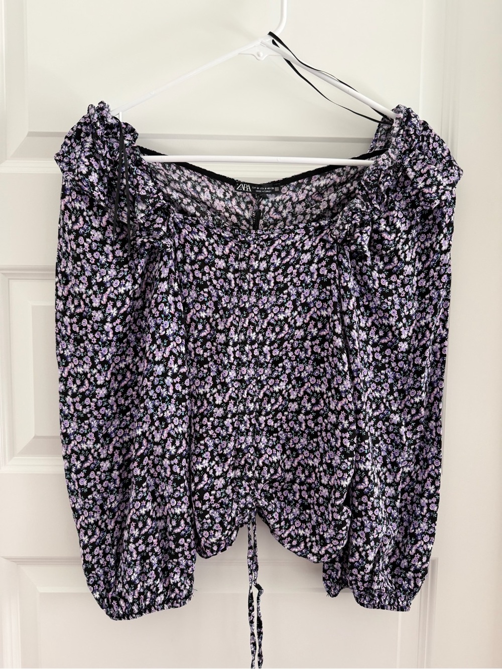 Zara Black Floral Off-Shoulder Top with Lavender Print